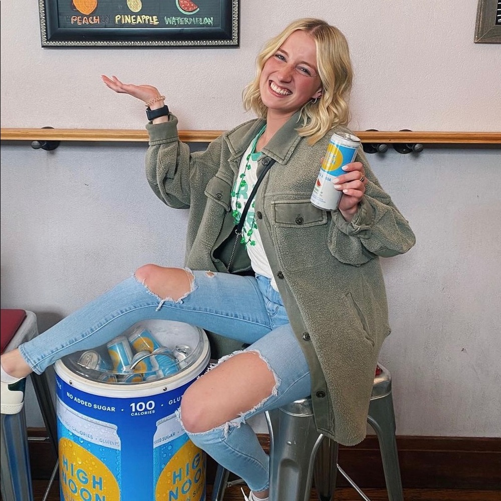 Levi’s 721 High Rise Skinny Ankle